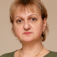 Степанова Лариса