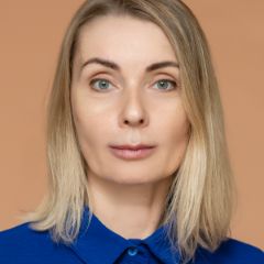 Романова Лариса